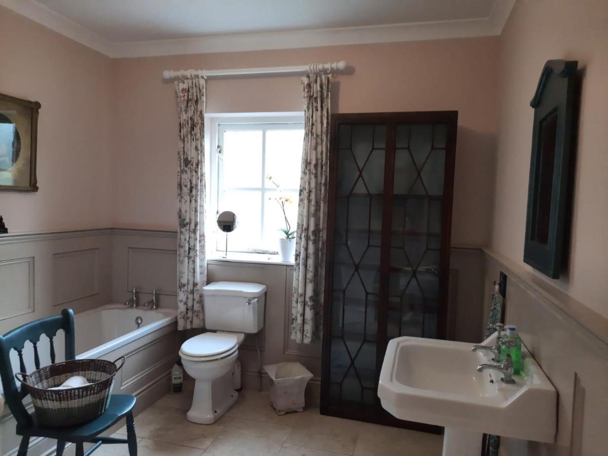 Croagh Patrick Lodge Apartment Westport Kültér fotó